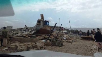 طيران العدوان يدمر مسجد في بلاد الروس بمحافظة صنعاء