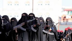 المرأة اليمنية تهب وتنقذ أسرتها من الوقوع في شرك العدوان