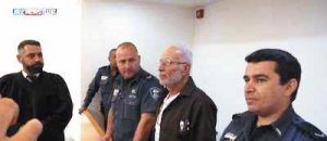 عميد الأسرى مخاطباً الشعب الفلسطيني: لا حياة بدون كرامة ودوركم هو الأهم في حسم المعركة مع العدو الصهيوني