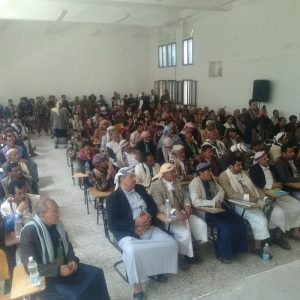أبناء النادرة بإب يحيون الذكرى السنوية للشهيد القائد