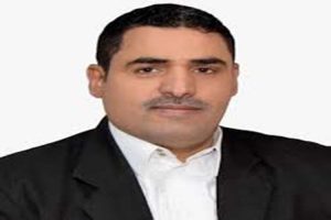 محافظ شبوة يحذر قوى العدوان من مغبة تدمير ميناء بلحاف