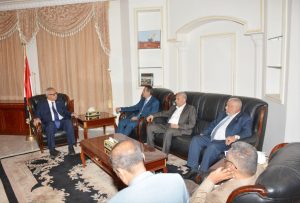 رئيس الوزراء يلتقي رئيس اللجنة الوزارية المكلفة بمعالجة ظاهرة التسول