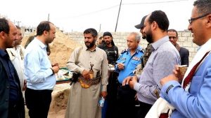 محافظ ذمار يفتتح مركز لتجفيف البن