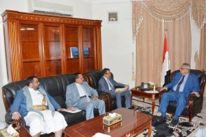 اجتماع برئاسة رئيس الوزراء يقر الترتيبات النهائية للاحتفال بثورة 26 سبتمبر