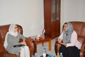وزيرة الدولة علياء تلتقي رئيسة بعثة اللجنة الدولية للصليب الأحمر