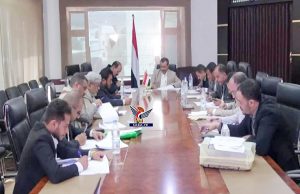 الدريب يرأس اجتماعا لمناقشة الوضع المائي بحوض صنعاء
