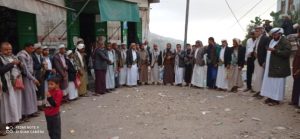 صنعاء.. وقفة احتجاجية في صعفان تنديداً بجريمة إعدام الأسرى