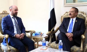 وزير الخارجية يلتقي مدير مكتب المنسق المقيم للأمم المتحدة بصنعاء