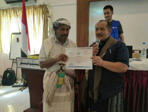 مجلس الشؤون الإنسانية بالحديدة يكرّم مندوبي الفرع في مديريتي السخنة والمغلاف