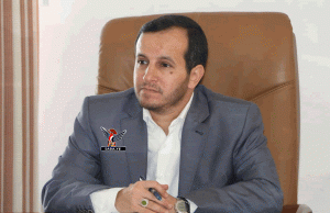نائب وزير النقل يطالب بتعويض التجار اليمنيين جراء احتراق سفينة الحاويات “تسس بيارل”