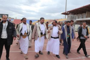 وزير الشباب يطلع على تجهيزات ملعب الثورة لاستقبال المنتخب الوطني للناشئين