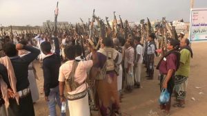 وقفة قبلية وقافلة من أبناء مديريات المربع الشمالي بالحديدة دعما للمرابطين بالجبهات