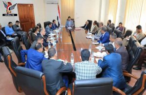 الدكتور أبو لحوم يرأس اجتماعا لمناقشة إعداد خطة مصلحة الضرائب للعام ٢٠٢٢