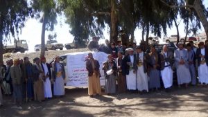 قبائل بني مطر بمحافظة صنعاء تحتشد بذكرى الصمود ودعما لحملة “إعصار اليمن”