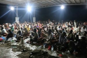أمسية رمضانية حاشدة في مركز الانزال السمكي بالنخيلة في الحديدة بذكرى استشهاد الإمام علي