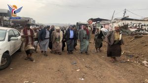 محافظ تعز يدشن بدء العمل بترميم وصيانة الشارع الرئيسي بسوق الشرمان بتكلفة ١٣٠ ألف دولار