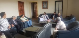 نائب وزير الثروة السمكية يناقش الوضع البيئي في محافظة الحديدة 