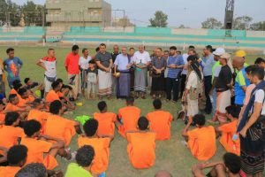 قحيم يطلع على استعدادات نادي الاهلي بالحديدة للمشاركة في منافسات دوري الدرجة الثانية لكرة القدم