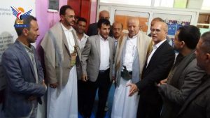 وزير الصحة يدشن العمل في تأهيل الطوارئ التوليدية بمستشفى الأمومة بإب