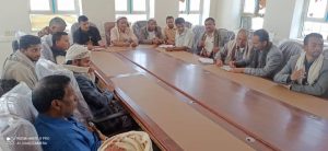مناقشة متطلبات تنفيذ المشاريع الزراعية وآلية تفعيل دور الجمعيات الزراعية والتنموية في مديريات البيضاء