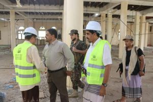 مكتب هيئة أوقاف الحديدة يدشن مشروع ترميم الجامع الكبير في الدريهمي