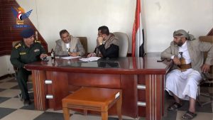 اجتماع بعمران يناقش جهود معالجة القضايا المجتمعية بمديرية حبور ظليمة