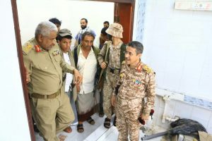قحيم والحمران يتفقدان أعمال التشطيبات الاخيرة بمشروع مركز الشهيد الصماد للغسيل الكلوي بمدينة الحديدة