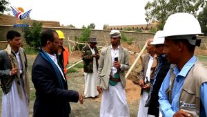 عوض يدشن العمل بمشروع تأهيل حديقة الشهداء بصعدة