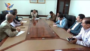 نائب وزير المياه يشيد بجهود مدير قسم المياه باليونيسف كمال بهادر