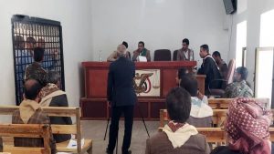 المحكمة الجزائية تبدأ محاكمة المتهمين باختطاف وقتل القاضي حمران