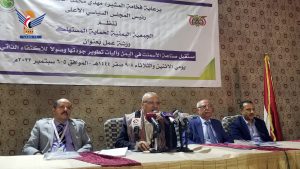 “حماية المستهلك” تنظم ورشة حول مستقبل صناعة الأسمنت في اليمن