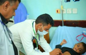 تدشين الامتحانات السريرية لطلبة بكالوريوس الطب البشري في كلية الطب بجامعة الحديدة 