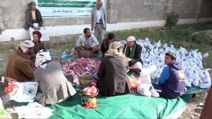 تدشين مشروع توزيع اللحوم لأسر الشهداء في عمران بمناسبة المولد النبوي