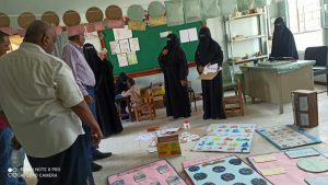 تفقد سير العملية التعليمية بمدرسة الصم في مديرية الميناء بالحديدة