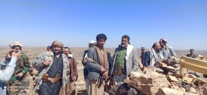محافظ البيضاء يتفقد أحوال المرابطين في الخطوط الأمامية بجبهة الزاهر