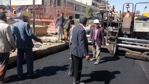 وكيل أمانة العاصمة يتفقد مشروع ترميم ضفاف سائلة الاصبحي في مديرية السبعين