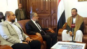 أمين العاصمة يلتقي القائم بأعمال ممثل حركة حماس ويؤكد موقف اليمن الثابت تجاه القضية الفلسطينية