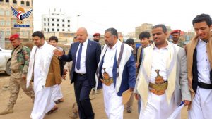 المؤيدي يتفقد أعمال إنشاء صالة الألعاب الرياضية الجديدة