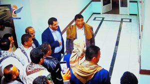 نائب رئيس الوزراء أبو لحوم يطلع على مستوى الأداء بمركز المعلومات في إب