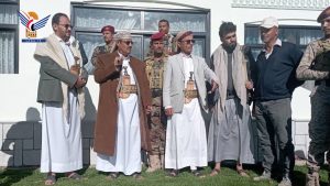عضو السياسي الأعلى السامعي يطلع على مشروع إعادة تأهيل وتطوير منتجع إب السياحي
