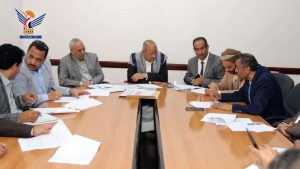عضو السياسي الأعلى النعيمي يرأس اجتماعا لمناقشة اقتراحات محددات أولويات خطة العام ١٤٤٥هـ