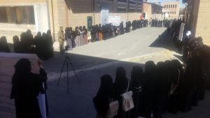 وقفة نسائية بمحافظة ذمار تندد بجريمة إحراق نسخ من القرآن الكريم
