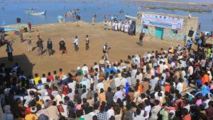 تنظيم مهرجان شعبي في المنيرة بالحديدة احتفاءً بالذكرى الـ33 لرحيل الشاعر العطيني