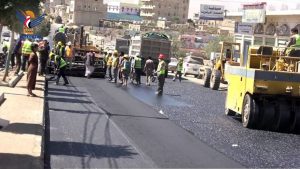 تدشين سفلتة شارع الصماد بمدينة عمران