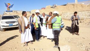 حامد وعوض يطلعان على مستوى الإنجاز بمشروع السائلة الجنوبية بصعدة