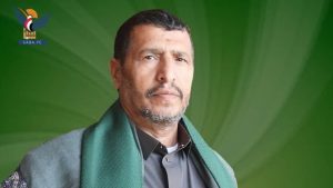 العلامة الرزامي يهنئ قائد الثورة رئيس المجلس السياسي بعيد الأضحى