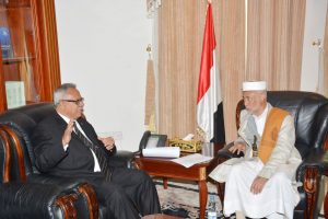 رئيسا الوزراء والقضاء الاعلى يناقشان الجهود المشتركة لتنفيذ الرؤية الوطنية
