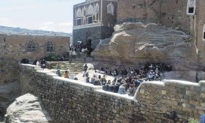 الشريف: أكثر من نصف مليون زائر لمحافظة صنعاء خلال إجازة العيد