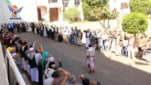 موظفو وزارة التربية ينظمون وقفة تضامنية مع الشعب الفلسطيني