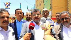 عضو السياسي الأعلى الحوثي يدشن اختبارات الفصل الدراسي الثاني بجامعة صعدة